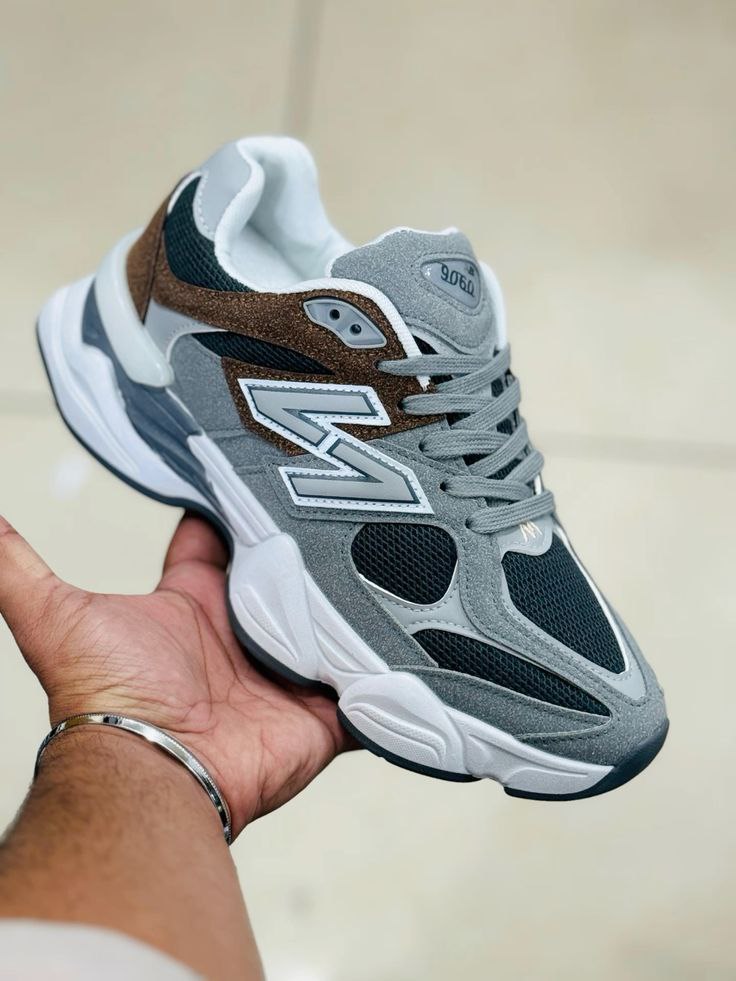 <h4>Sneakers that are comfortable, stylish, and rated 5 stars</h4>
